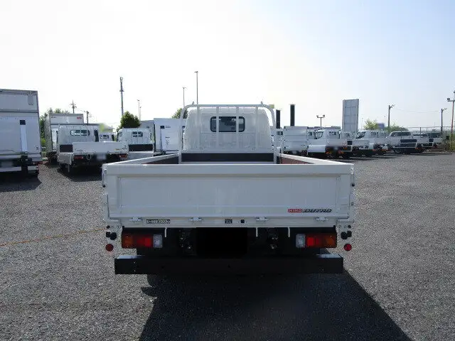 日野 デュトロ 小型 平ボディ 2RG-XZU645M R5の中古トラック画像4