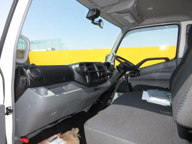日野 デュトロ 小型 平ボディ 2KG-XZU720M R5の中古トラック画像11