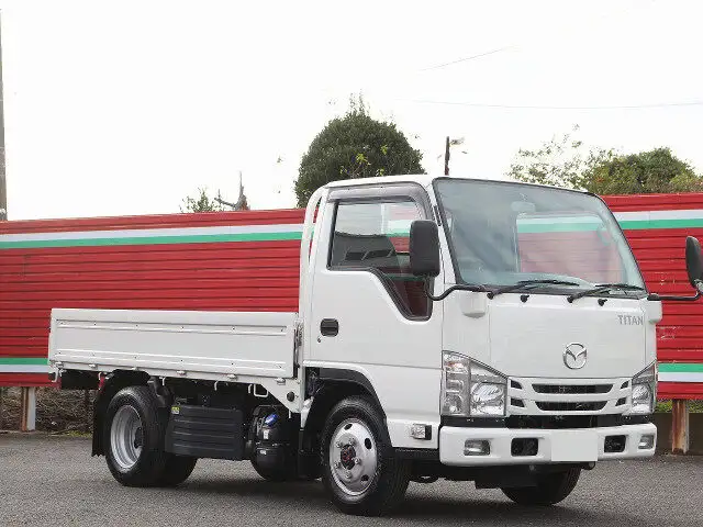 マツダ タイタン 小型 平ボディ 2RG-LHS88A R3の中古トラック画像2
