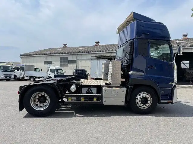 日産UD クオン 大型 トラクター ハイルーフ 1デフの中古トラック画像2