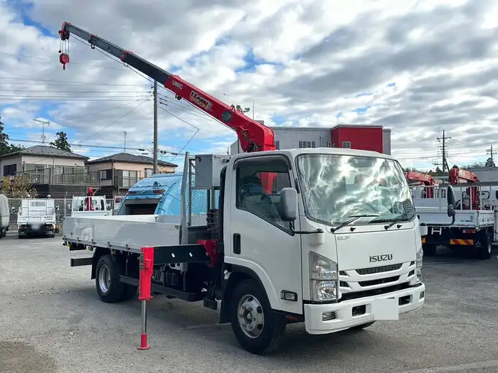 いすゞ エルフ 小型 クレーン付 アルミブロック 4段の中古トラック画像2