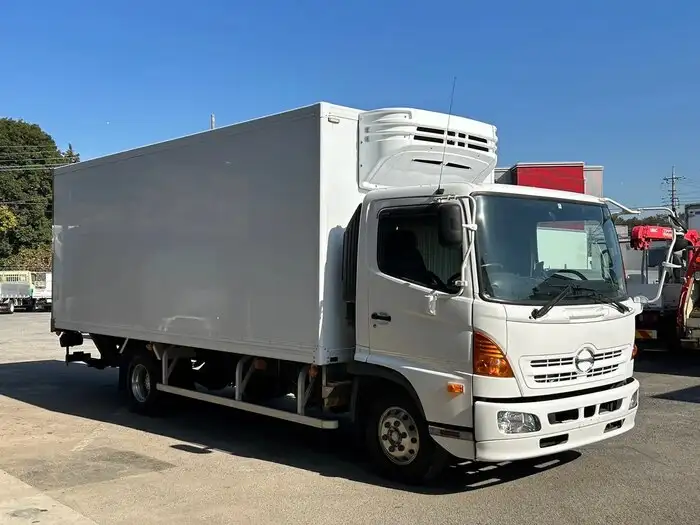 日野 レンジャー 中型/増トン 冷凍冷蔵 低温 パワーゲートの中古トラック画像2