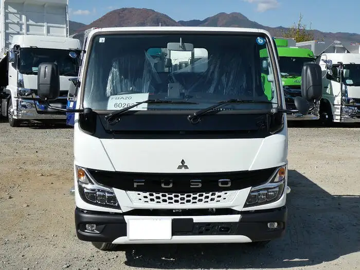三菱 キャンター 小型 平ボディ 2RG-FBA20 R5の中古トラック画像2