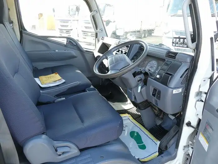 三菱 キャンター 小型 パッカー車 プレス式 回転ダンプ式の中古トラック画像11