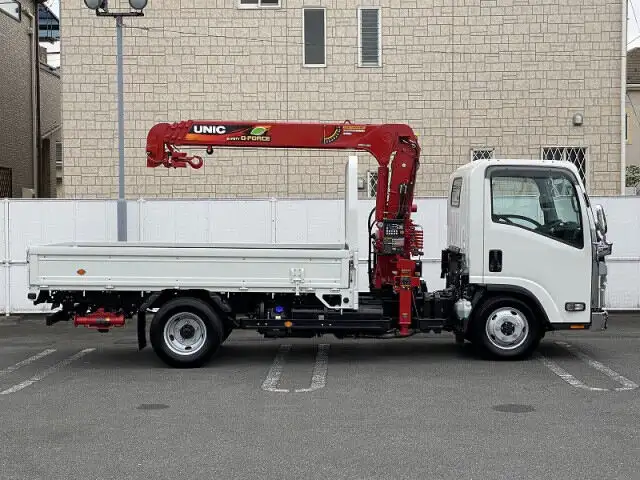 いすゞ エルフ 小型 クレーン付 4段 ラジコンの中古トラック画像2