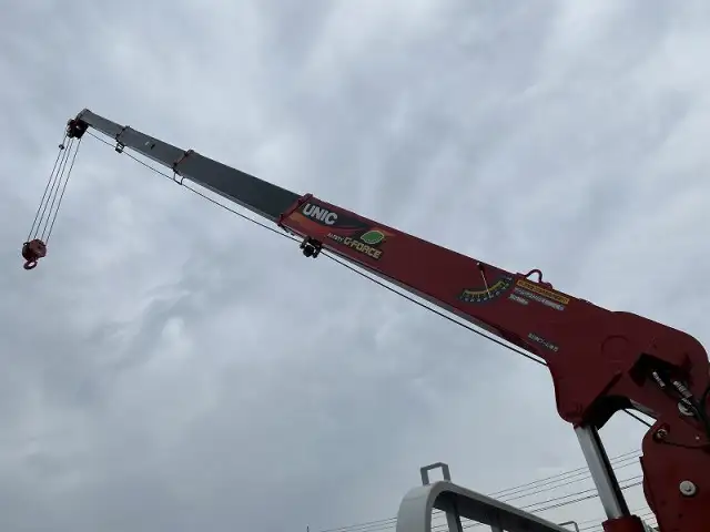 いすゞ エルフ 小型 クレーン付 4段 ラジコンの中古トラック画像11