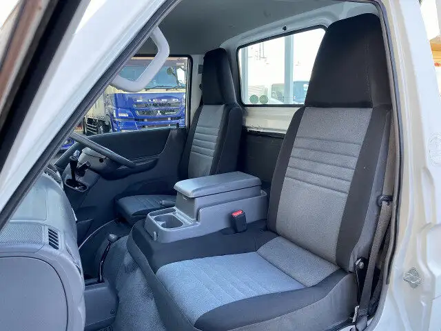マツダ ボンゴ 小型 平ボディ 床鉄板 DBF-SLP2Lの中古トラック画像13