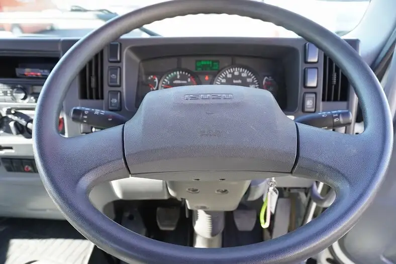 いすゞ フォワード 中型/増トン クレーン付 4段 ラジコンの中古トラック画像12