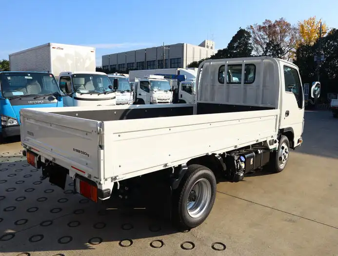 マツダ タイタン 小型 平ボディ 2RG-LHR88A R5の中古トラック画像2