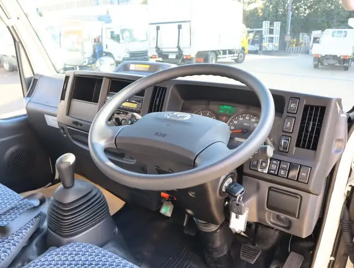 マツダ タイタン 小型 平ボディ 2RG-LHR88A R5の中古トラック画像10