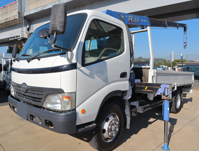 トヨタ ダイナ 小型 クレーン付 床鉄板 4段｜画像1
