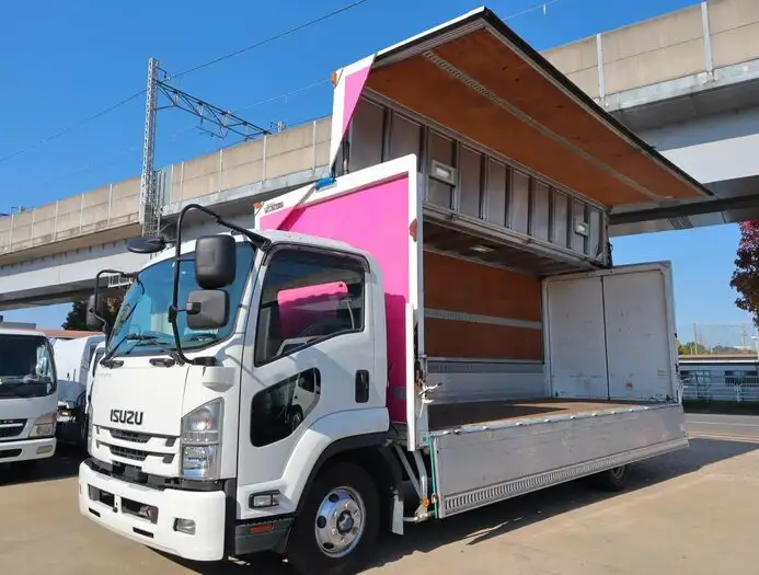 いすゞ フォワード 中型/増トン ウイング 2RG-FRR90S2 R2の中古トラック画像1