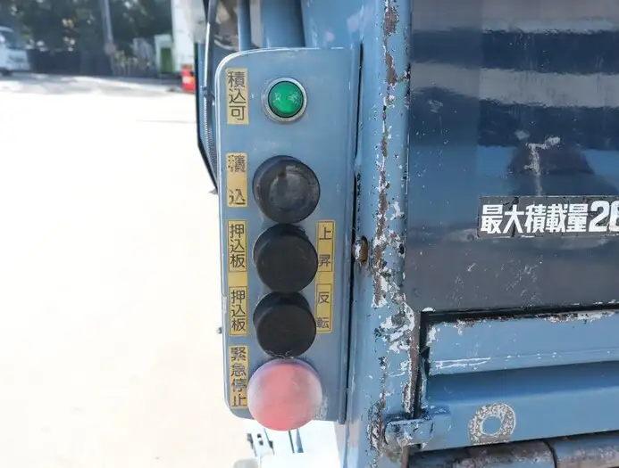 日野 デュトロ 小型 パッカー車 プレス式 TQG-XKU600Xの中古トラック画像5