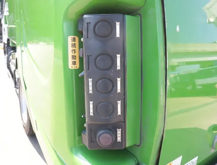 日野 デュトロ 小型 パッカー車 巻き込み式 回転ダンプ式の中古トラック画像4