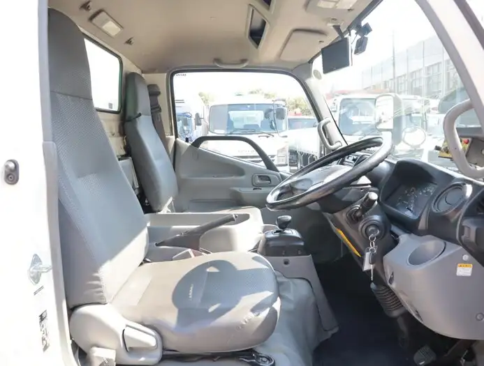 日野 デュトロ 小型 パッカー車 巻き込み式 回転ダンプ式の中古トラック画像12
