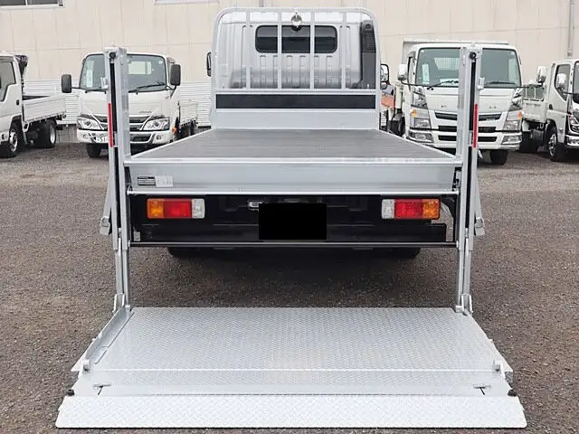 日野 デュトロ 小型 平ボディ パワーゲート TKG-XZU710Mの中古トラック画像11