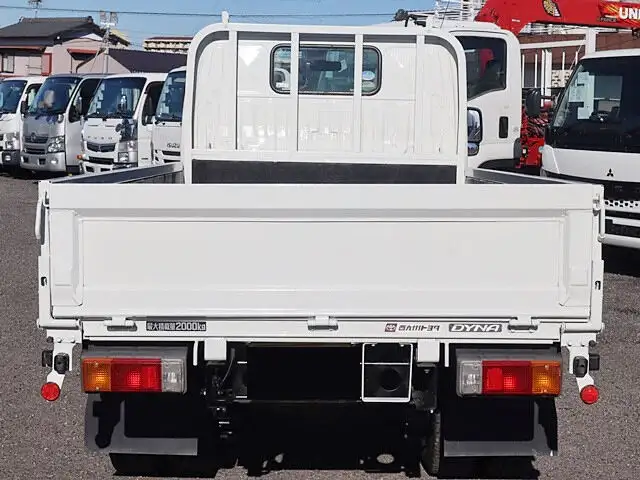 トヨタ ダイナ 小型 平ボディ TKG-XZC600 H28の中古トラック画像4
