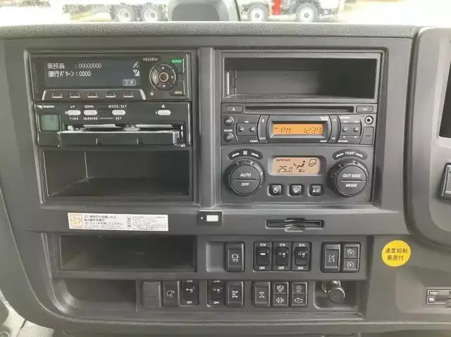 いすゞ ギガ 大型 トラクター トレーラーセット 2DG-EXZ52CK の
