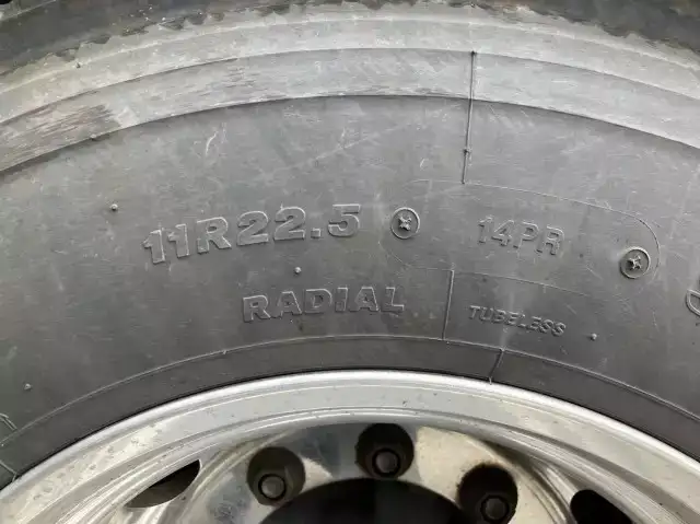 ボルボ トラック 大型 トラクター ハイルーフ 1デフの中古トラック画像20