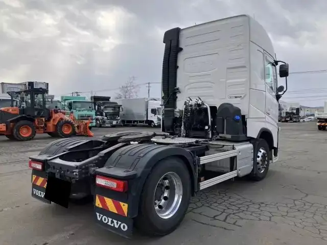 ボルボ トラック 大型 トラクター ハイルーフ 1デフの中古トラック画像2