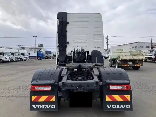 ボルボ トラック 大型 トラクター ハイルーフ 1デフの中古トラック画像3
