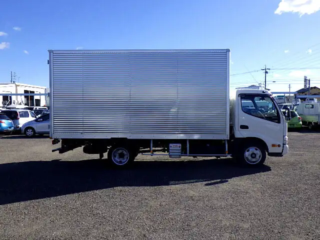 日野 デュトロ 小型 アルミバン サイドドア 2RG-XZU655Mの中古トラック画像2