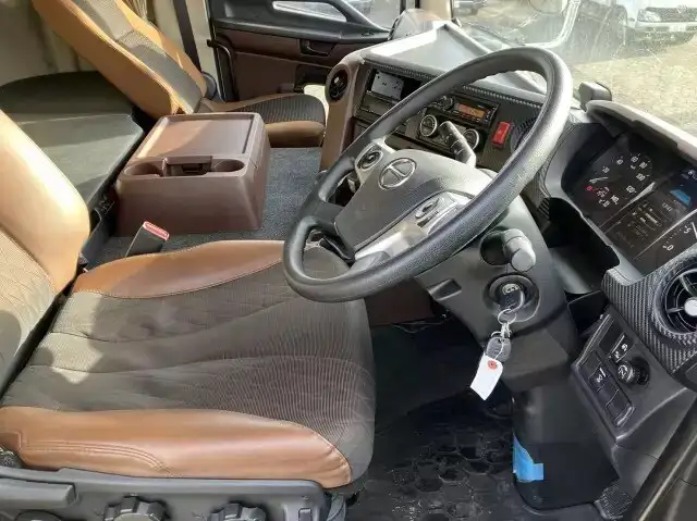 日野 プロフィア 大型 トラクター ハイルーフ 1デフの中古トラック画像7