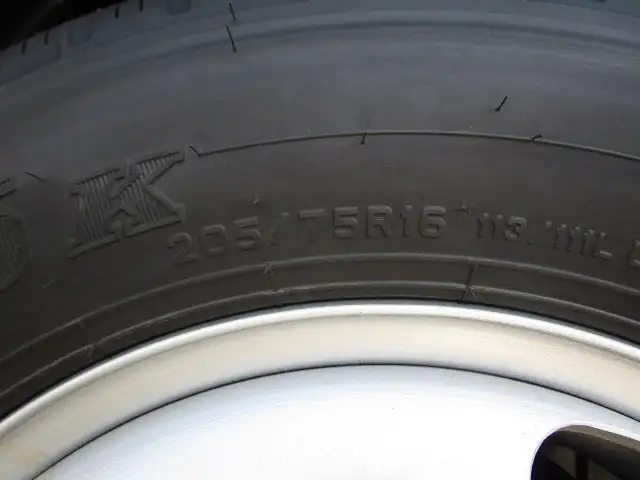日野 デュトロ 小型 平ボディ 2RG-XZU645M R5の中古トラック画像20