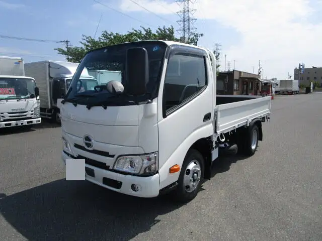 日野 デュトロ 小型 平ボディ 2RG-XZU605M R5の中古トラック画像1