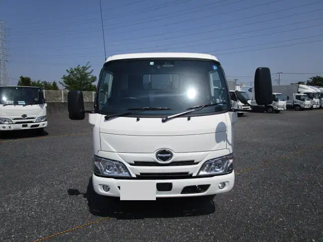 日野 デュトロ 小型 平ボディ 2RG-XZU645M R5の中古トラック画像2