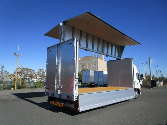 日野 レンジャー 中型/増トン ウイング エアサス ベッドの中古トラック画像11