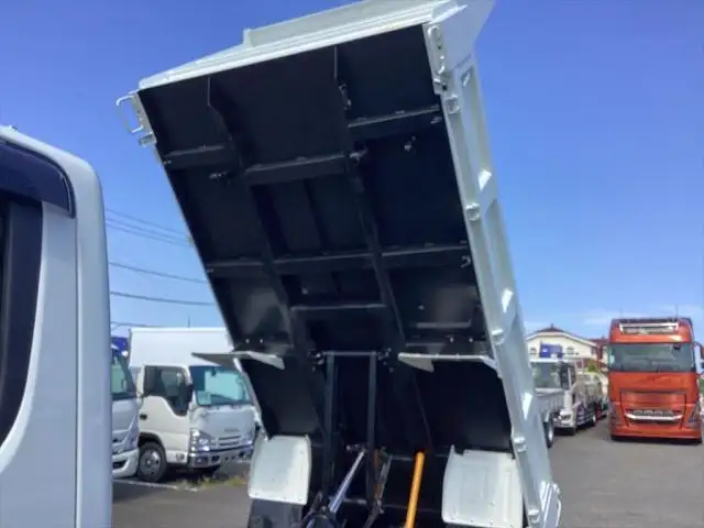 三菱 キャンター 小型 ダンプ 2RG-FBA60 R5の中古トラック画像像17