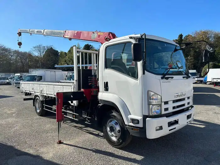 いすゞ フォワード 中型/増トン クレーン付 4段 ラジコンの中古トラック画像2