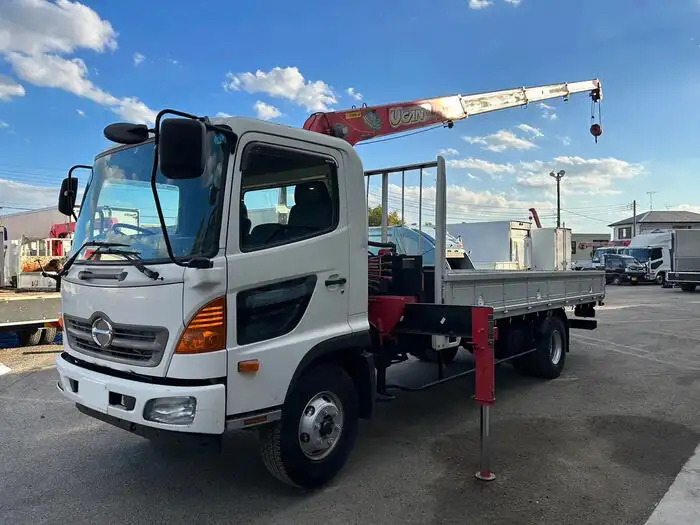 日野 レンジャー 中型/増トン クレーン付 4段 ラジコンの中古トラック画像1