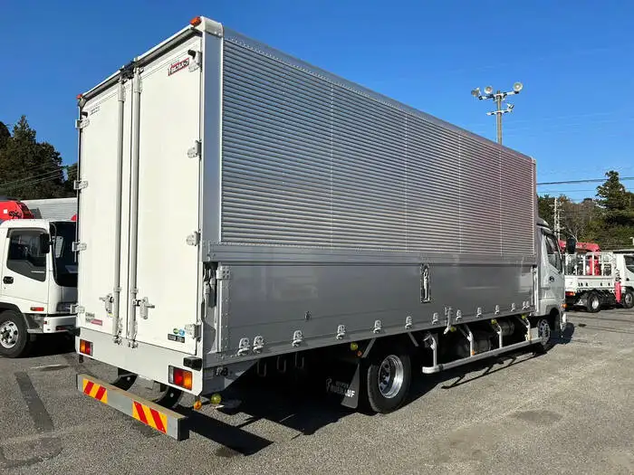三菱 ファイター 中型/増トン ウイング エアサス ベッドの中古トラック画像3