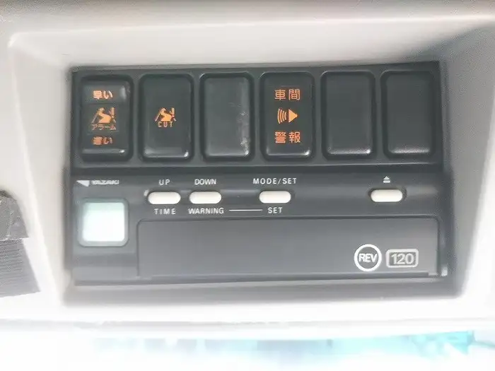 いすゞ ギガ 大型 トラクター ハイルーフ 2デフの中古トラック画像8
