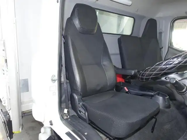 三菱 キャンター 小型 ウイング TPG-FED90 H28の中古トラック画像9