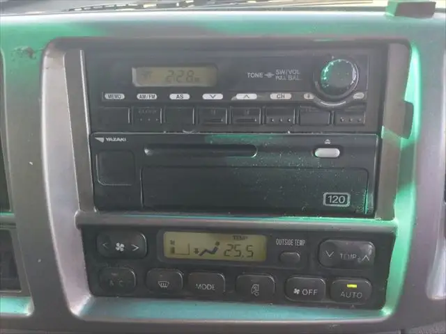 日野 レンジャー 中型/増トン ウイング ベッド SKG-FD7JLAA-10415の中古トラック画像8