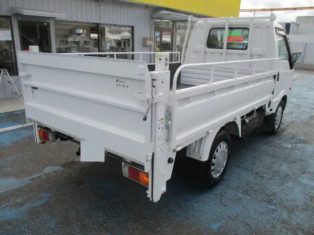 マツダ ボンゴ 小型 平ボディ 床鉄板 DBF-SLP2Tの中古トラック画像4