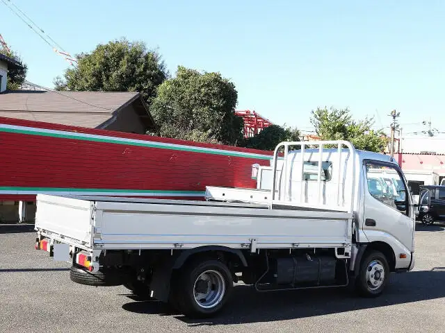 日野 デュトロ 小型 平ボディ TPG-XZC645M H31/R1の中古トラック画像3