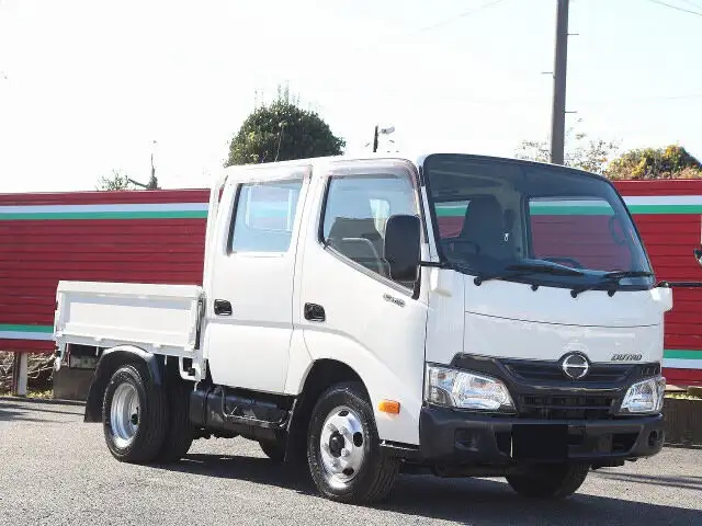 日野 デュトロ 小型 平ボディ Wキャブ TPG-XZU605Mの中古トラック画像3