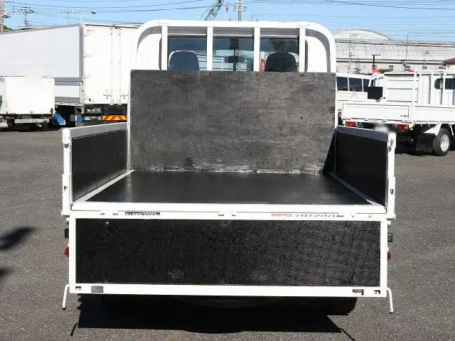 日野 デュトロ 小型 平ボディ Wキャブ TPG-XZU605Mの中古トラック画像9