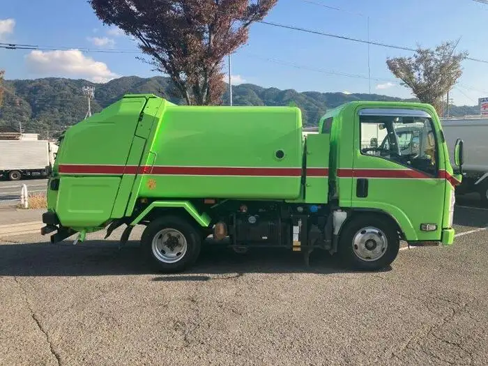 いすゞ エルフ 小型 パッカー車 巻き込み式 回転ダンプ式の中古トラック画像2