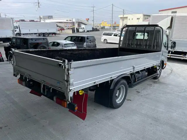 日野 デュトロ 小型 平ボディ TKG-XZU655M H30の中古トラック画像3