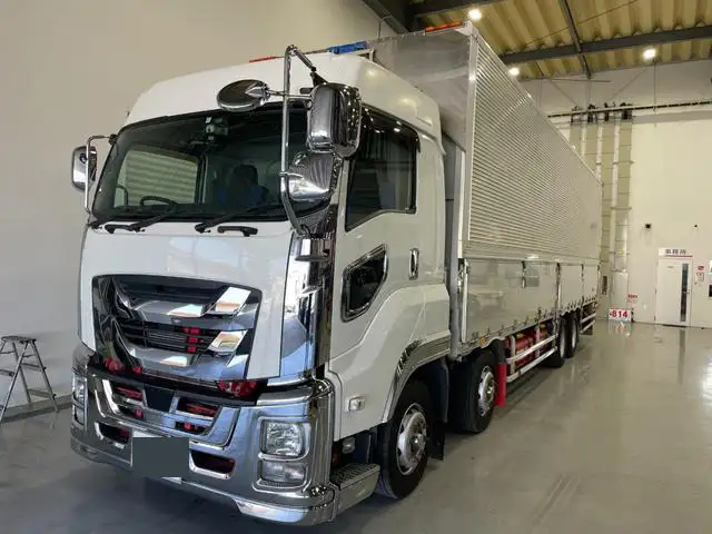 いすゞ ギガ 大型 ウイング ハイルーフ エアサスの中古トラック画像1