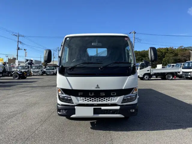 三菱 キャンター 小型 平ボディ 2RG-FEAV0 R5の中古トラック画像2