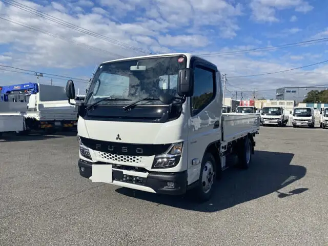 三菱 キャンター 小型 平ボディ 2RG-FBAV0 R5 の中古トラック【車両No.156869】