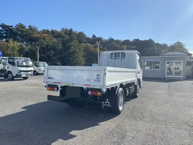三菱 キャンター 小型 平ボディ 2RG-FBAV0 R5の中古トラック画像5