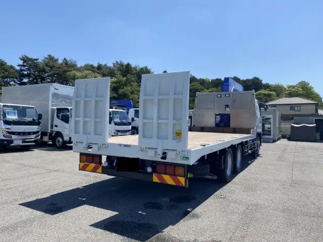三菱 ファイター 中型/増トン 車両重機運搬 4段クレーン ラジコンの中古トラック画像3