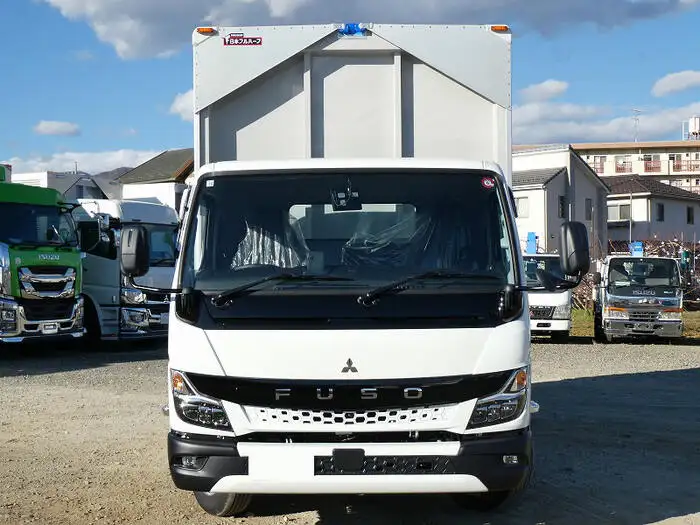 三菱 キャンター 小型 ウイング 2RG-FEB50 R5の中古トラック画像2